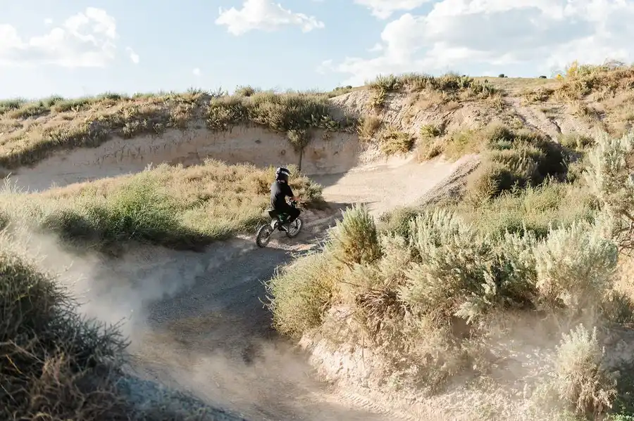 Drift Hero 60V/20Ah 2500W Electric Dirt Bike - Image 11